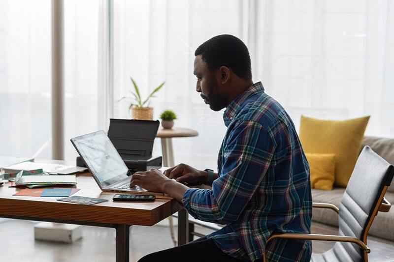 7 Financial Mistakes Solopreneurs Make (and How to Avoid Them)